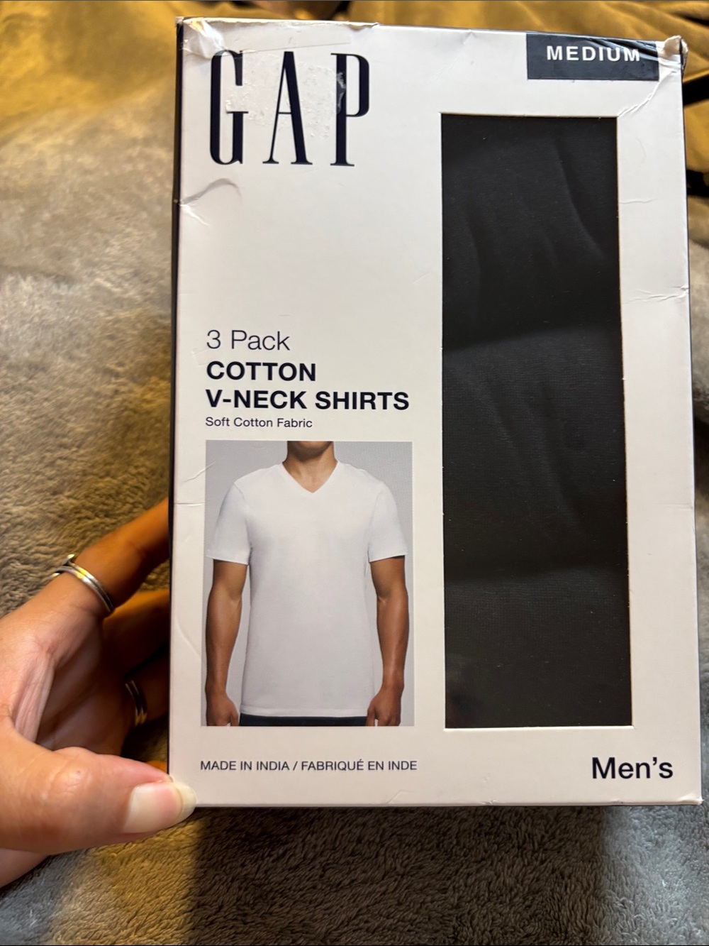 GAP Men’s Black Cotton V-Neck T-Shirt Pack